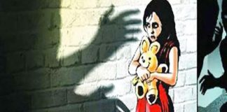 ये मासूम की नहीं, इंसानियत की अर्थी उठी है