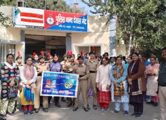 छात्राओं ने समझी पुलिस की कार्यप्रणाली: देवासगेट थाने का ‘ऑपरेशन मुस्कान’ जागरूकता अभियान सफल