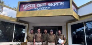 सतवास पुलिस की बड़ी सर्जिकल स्ट्राइक, खिरोदा फाटा पर दबोचा गया खातेगांव का कुख्यात बदमाश
