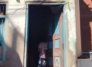 अक्षय नगर का मातम, खाकी की खामोशी और सिस्टम की करंट मारती क्रूरता!