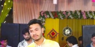 पीली हल्दी के आंसुओं में भीगा पिता का अधूरा आशीर्वाद, एक बेटे की सिसकियों ने झकझोर दिया सोशल मीडिया