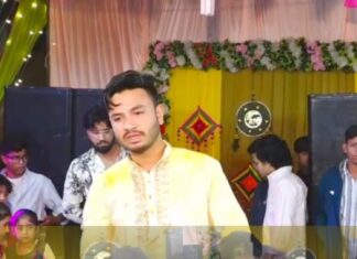 पीली हल्दी के आंसुओं में भीगा पिता का अधूरा आशीर्वाद, एक बेटे की सिसकियों ने झकझोर दिया सोशल मीडिया