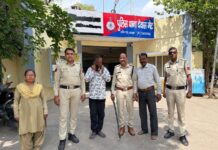 देवासगेट पुलिस का स्मार्ट प्रहार, चाकू की नोक पर लूट करने वाला शातिर बदमाश रवि डाबी सलाखों के पीछे!