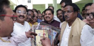 तप की शक्ति के आगे झुके सत्ता के शीश: उज्जैन में 250 तपस्वियों का वर्षीतप पारणा संपन्न, आशीर्वाद लेने पहुँचे मुख्यमंत्री डॉ. मोहन यादव