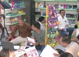बच्चों के निवाले पर डाका डालकर अफसर ने खड़ा किया ऐश-ओ-आराम का साम्राज्य, लोकायुक्त के छापे में खुला करोड़ों की काली कमाई का कुबेर खजाना