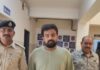 गांधीधाम में नशे के कारोबार पर पुलिस का चाबुक